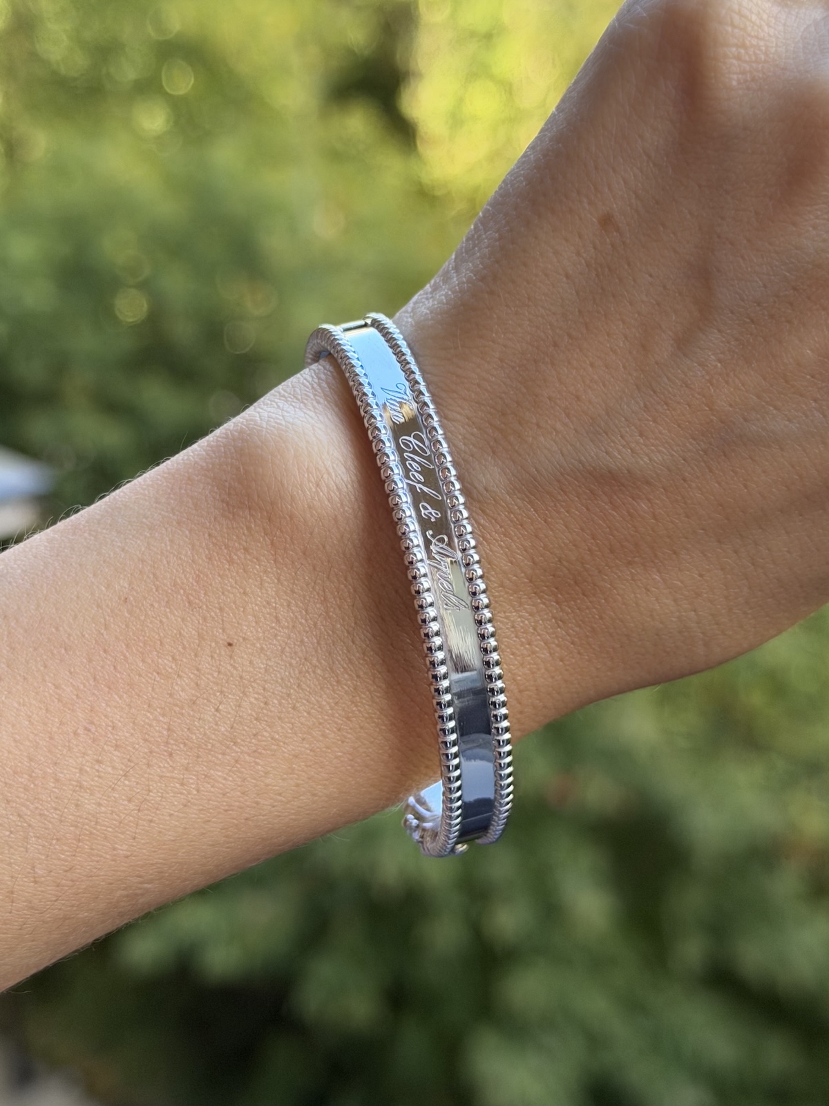Браслет Van Cleef & Arpels Perlée signature